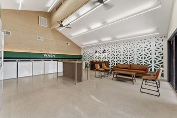On-site laundry facility, open 24/7